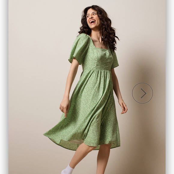 Midi Green Summer Dress - Picture 1 of 2